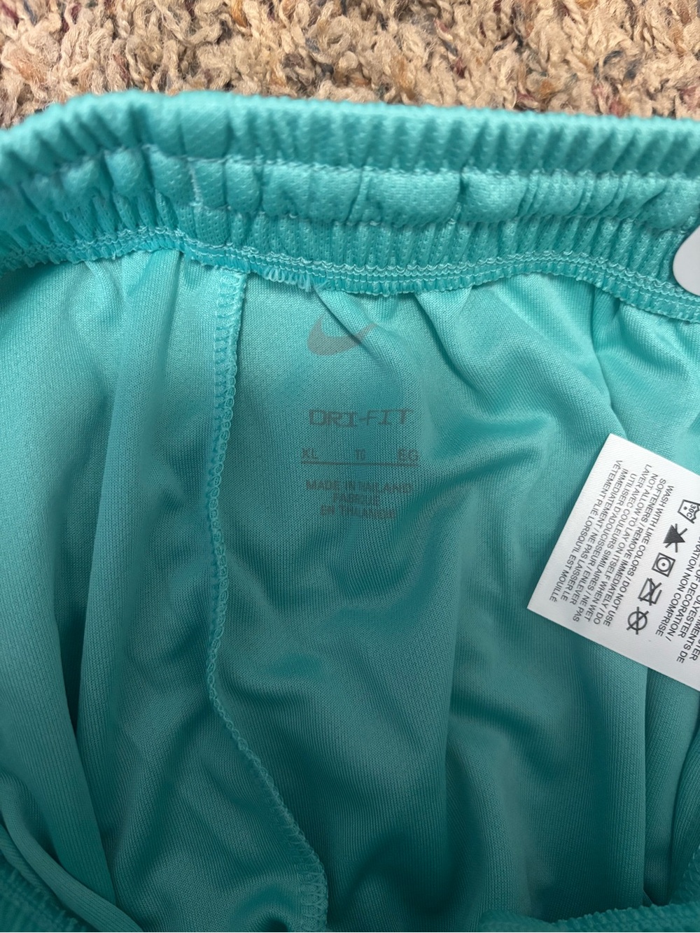 Kids' Nike Dri-FIT Light Blue & White Athletic Training Shorts – Size XL NWT - Picture 9 of 9